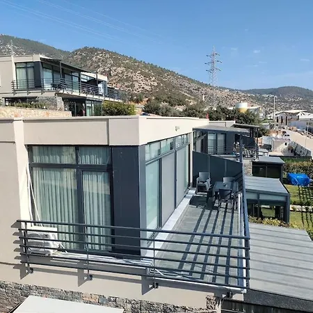 Appartamento Havuzlu Sitede Manzarali Daire Bodrum